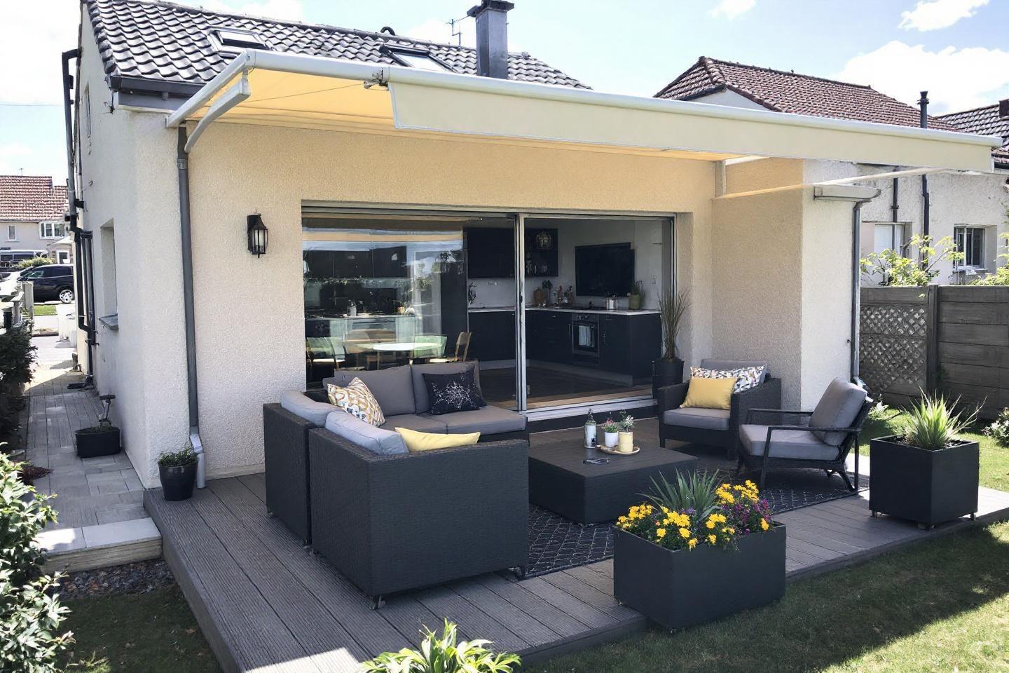 10 Solutions efficaces pour créer de l'ombre sur votre terrasse