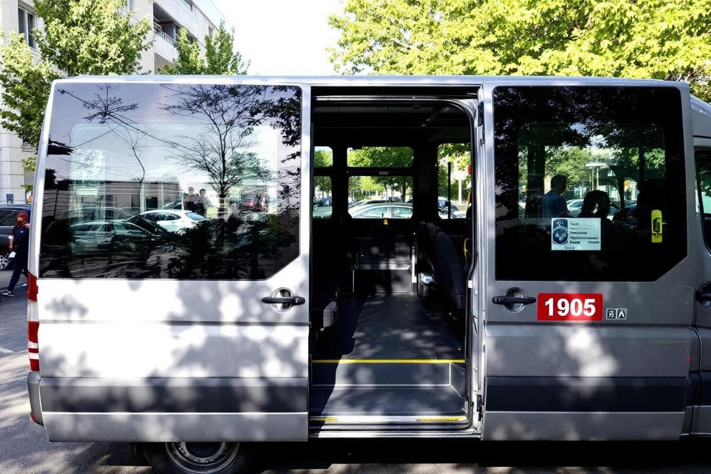 Acheter un minibus 9 places d'occasion : trouvez votre véhicule utilitaire ou familial