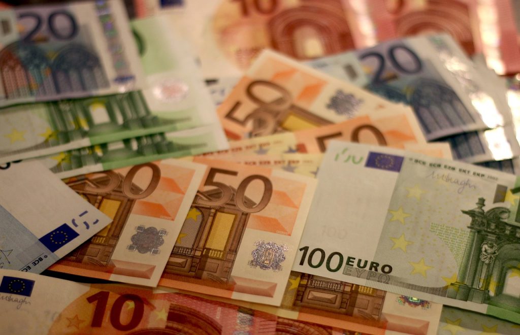 Comment investir dans la bourse avec une petite somme ?