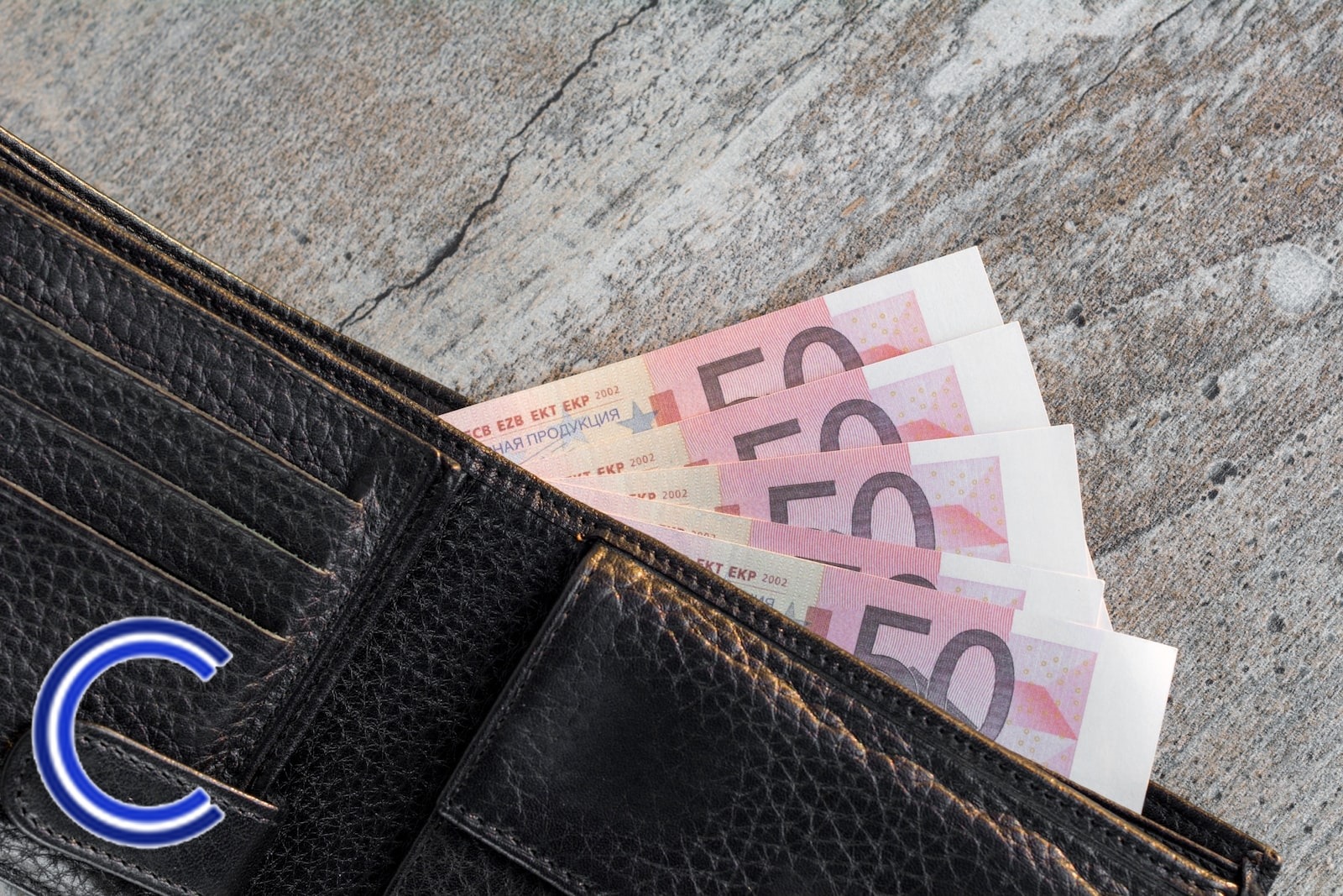 Comment reconnaître un faux billet de 50 euros ?