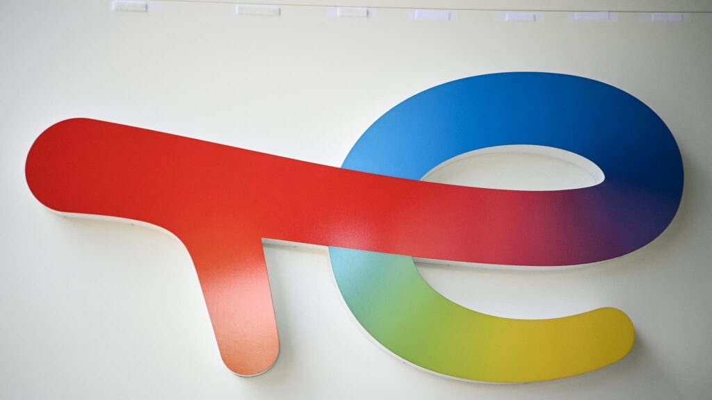 total energies logo