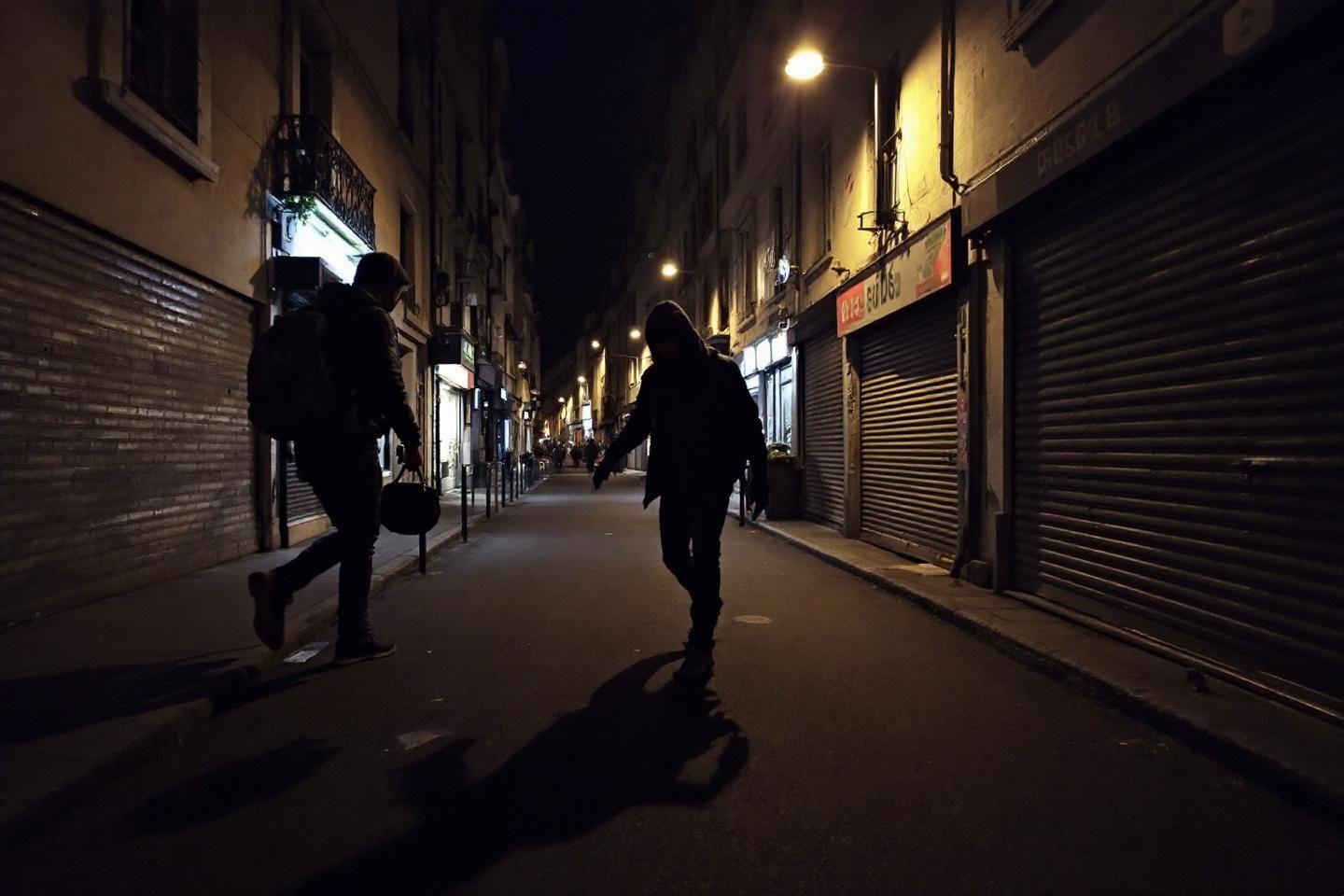 Quartiers à éviter à Paris : guide sécurité pour touristes et déménagement