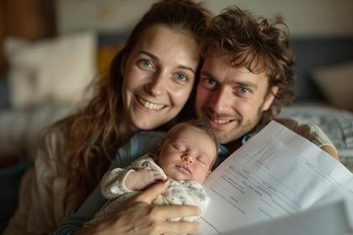 Réforme congé parental 2023 : montant des indemnités pour bénéficiaires expliqué