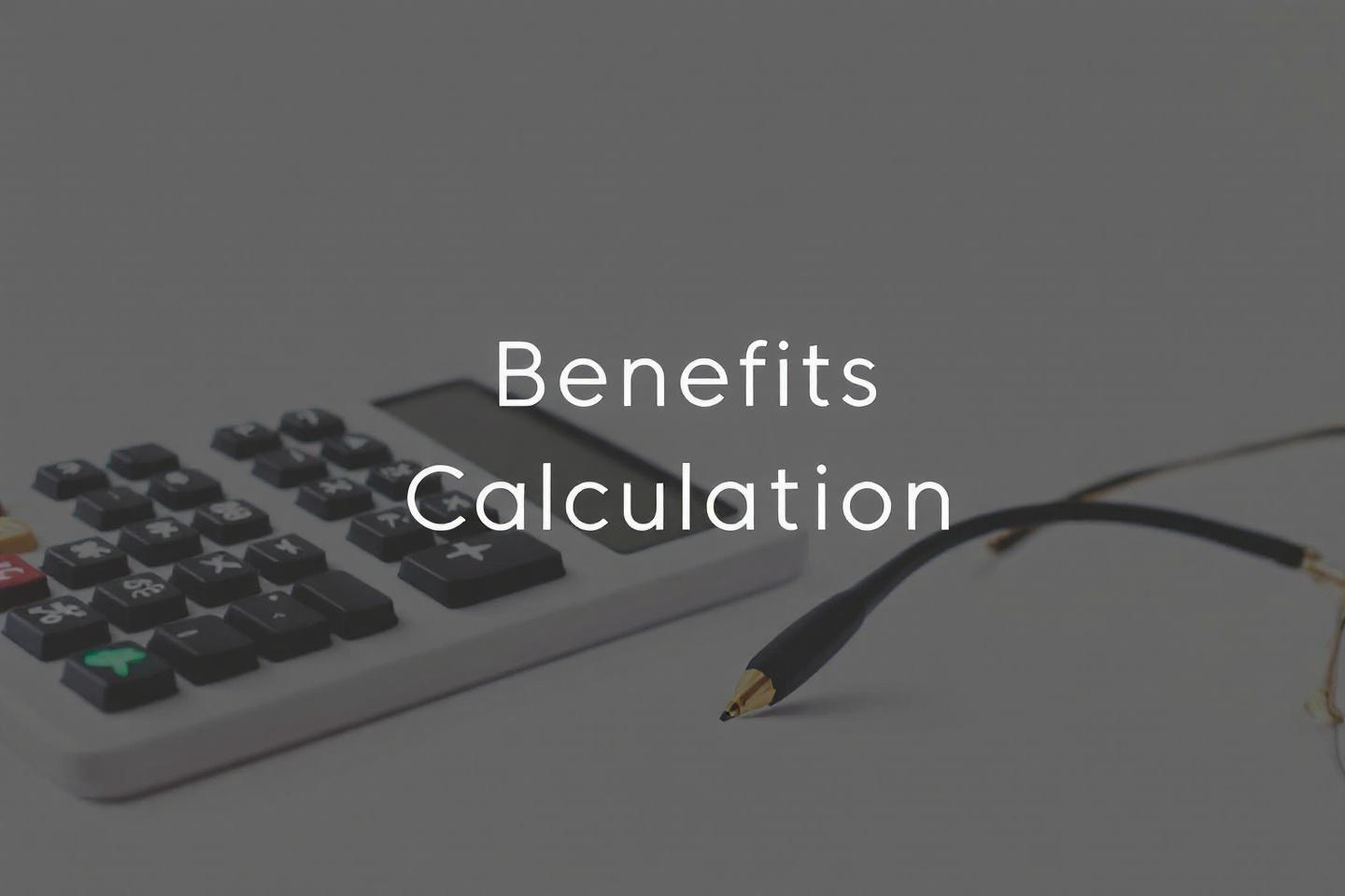 Calculatrice et stylo pour calculer les avantages sociaux